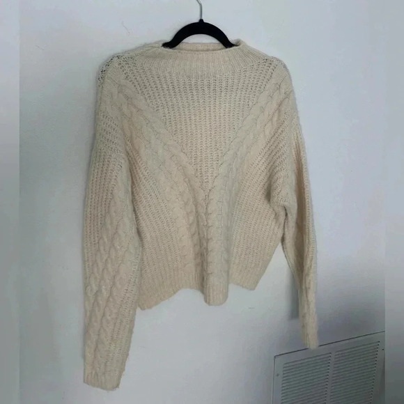 Universal Thread Chunky Knit Cream‎ Size M - Picture 1 of 3